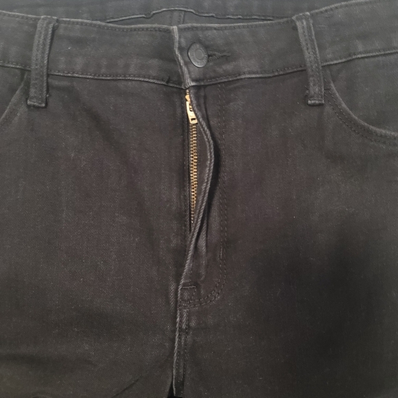 Old Navy Black High-Rise Supper Skinny Jeans, 12, Like New - Picture 3 of 8